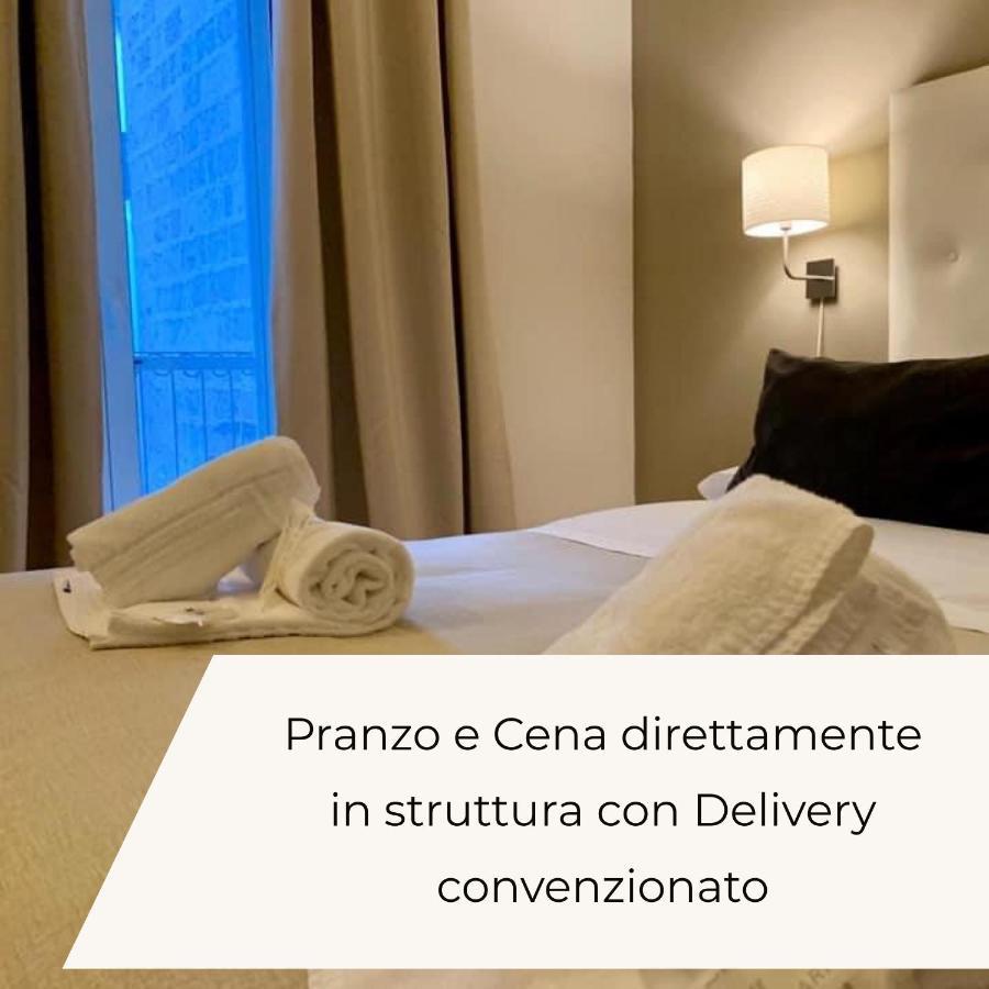 A Due Passi Dal Ponte Hotel Taranto Kültér fotó