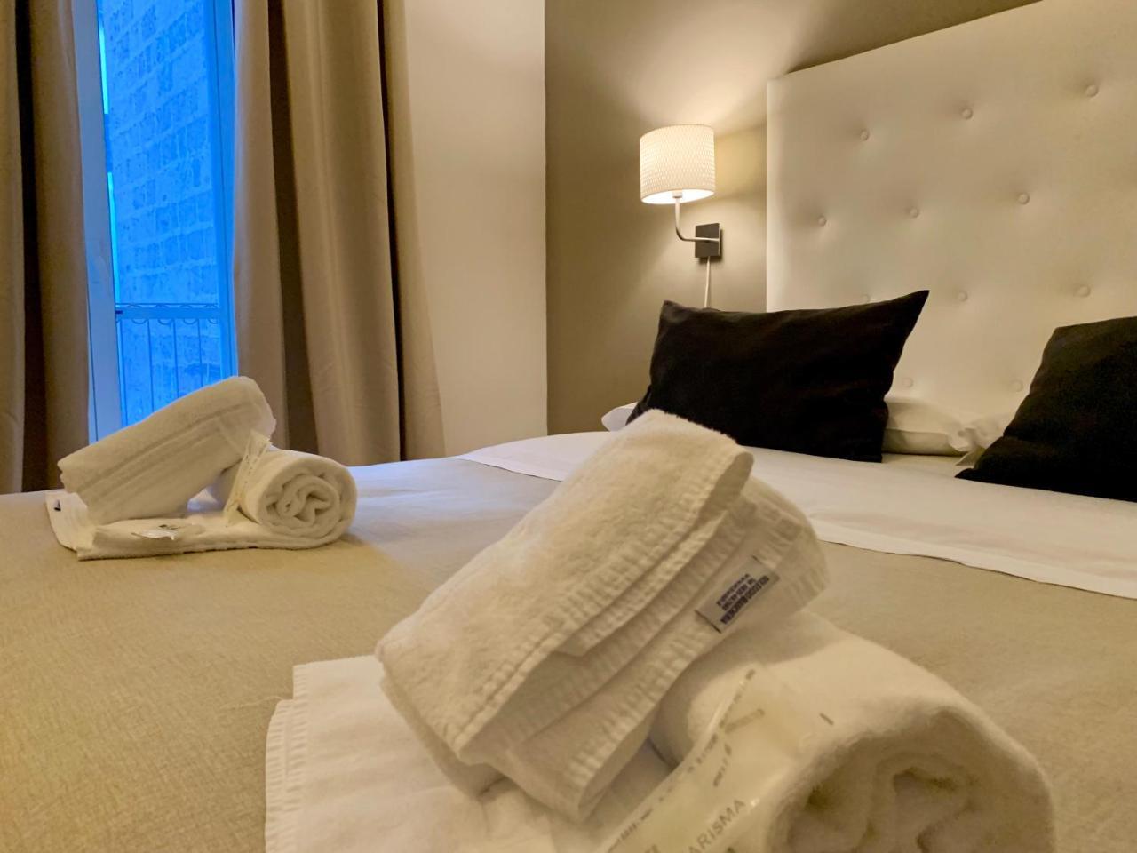 A Due Passi Dal Ponte Hotel Taranto Kültér fotó